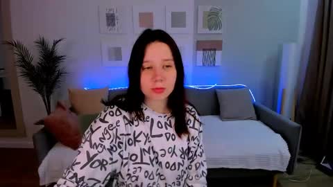 Charli online show from 22, 4, 2026