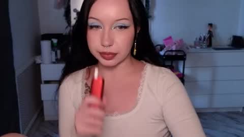 Snapshot of moranagoddess chatting on 14, 7, 2026 Morana follow my boosty online show from 14, 7, 2026