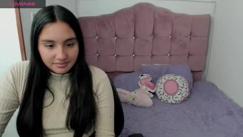 morena_rodriguez_9 online show from 3, 11, 2025