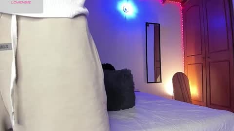 morenosiam online show from 12, 10, 2025