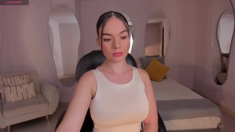 Morgan Hicks online show from 4, 3, 2025