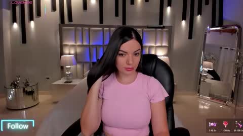 Morgan Hicks online show from 5, 12, 2025