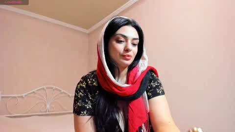Snapshot of moroccan_diamond_ chatting on 28, 12, 2024 Medina online show from 28, 12, 2024