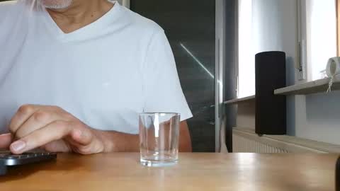 Morris online show from 16, 10, 2025