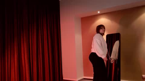 morvelyn online show from 1, 12, 2025