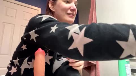 Mossy Mommy online show from 13, 2, 2025