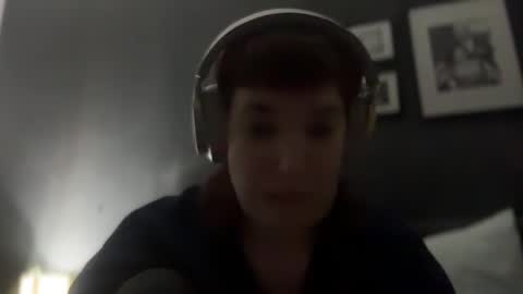 Mossy Mommy online show from 15, 2, 2025