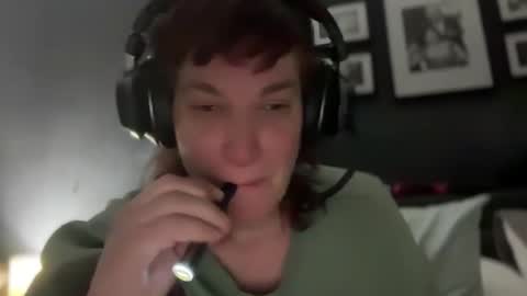 Mossy Mommy online show from 18, 2, 2025