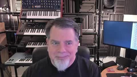 Snapshot of mostly_unbothered chatting on 7, 6, 2026 mostly_unbothered online show from 7, 6, 2026