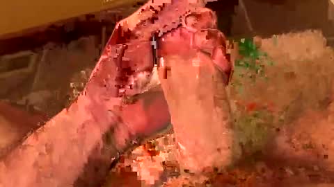 Snapshot of motomo12 chatting on 22, 12, 2024 Henry online show from 22, 12, 2024