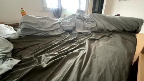 CamO online show from 4, 1, 2025