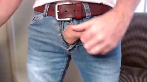 Snapshot of mountainmanny chatting on 28, 12, 2024 Manny online show from 28, 12, 2024