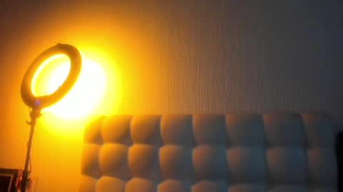 Eva  online show from 18, 2, 2025