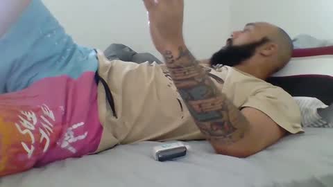 Mr8 online show from 6, 1, 2025