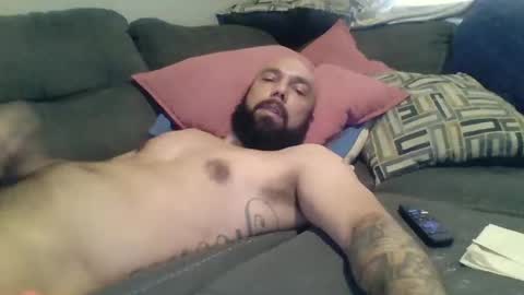 Mr8 online show from 11, 3, 2025