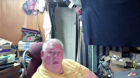 mr_canoe_licker_69 online show from 2, 12, 2024