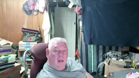mr_canoe_licker_69 online show from 6, 12, 2024