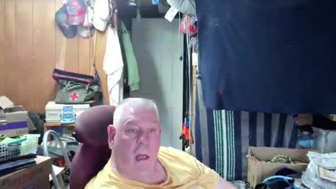 mr_canoe_licker_69 online show from 8, 12, 2024