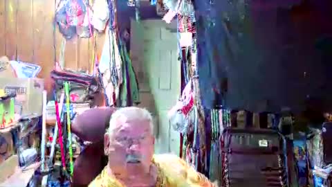 mr_canoe_licker_69 online show from 22, 12, 2024