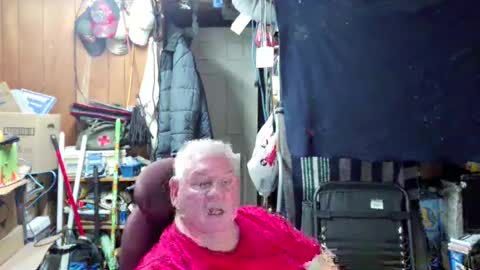 mr_canoe_licker_69 online show from 27, 12, 2024