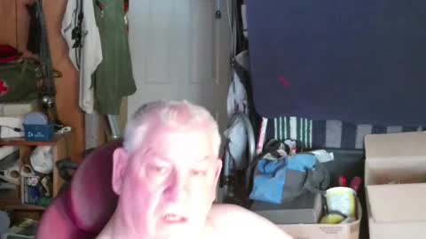 mr_canoe_licker_69 online show from 24, 2, 2025