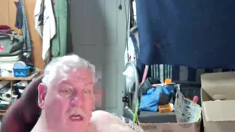 mr_canoe_licker_69 online show from 27, 2, 2025