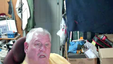 mr_canoe_licker_69 online show from 5, 3, 2025