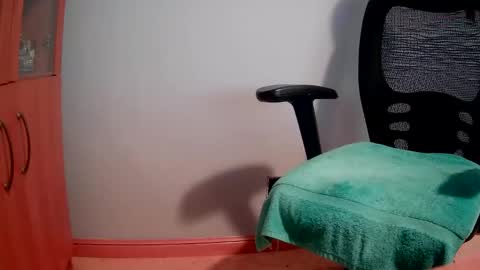 Fit and Fun....10 Hung online show from 17, 11, 2025