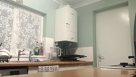 mr_i_ online show from 28, 9, 2025