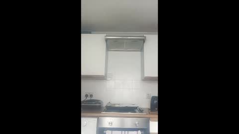 mr_i_ online show from 23, 3, 2026