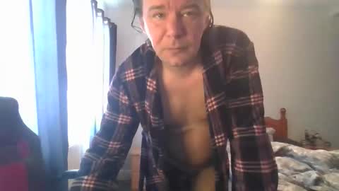 mr_i_ online show from 6, 4, 2026