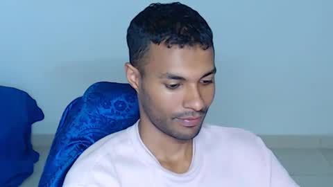 Snapshot of mr_max__ chatting on 23, 4, 2026 Max online show from 23, 4, 2026