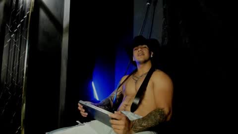 mr_maximo online show from 11, 11, 2025