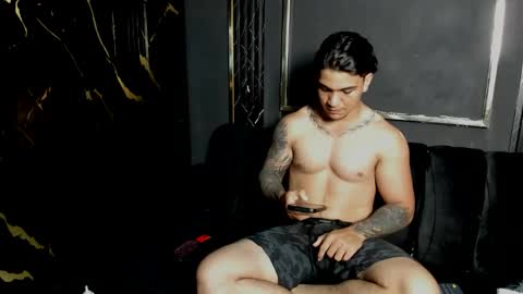 mr_maximo online show from 16, 12, 2025