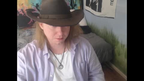 mr_strawberry online show from 22, 3, 2026