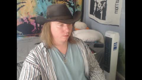 mr_strawberry online show from 2, 4, 2026