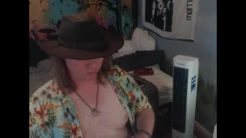 mr_strawberry online show from 27, 4, 2026