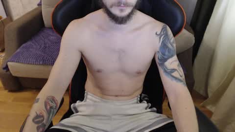 mrbeautifuleyes online show from 13, 1, 2025