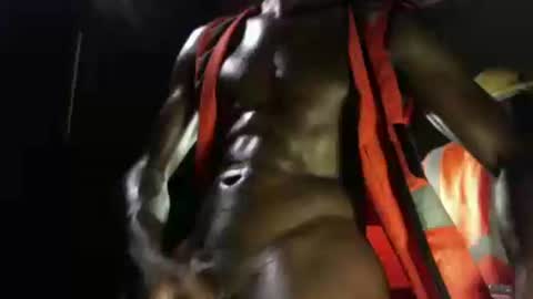 MrBigDiQ1 online show from 22, 2, 2025