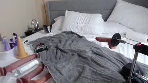 MrCoffee online show from 1, 12, 2025