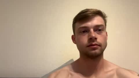 mrcoolguy68 online show from 17, 6, 2026