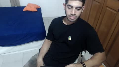 Snapshot of mrcum24 chatting on 21, 1, 2025 Will online show from 21, 1, 2025