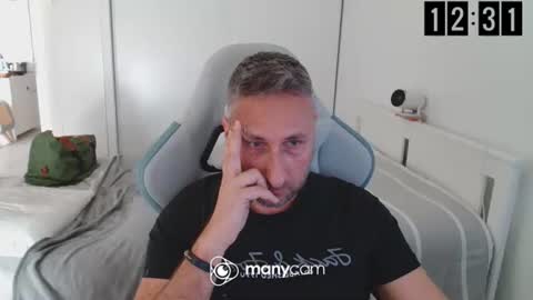 mrdr000 online show from 10, 4, 2026