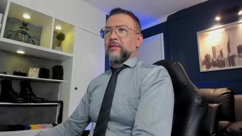MrFrank. online show from 4, 6, 2026