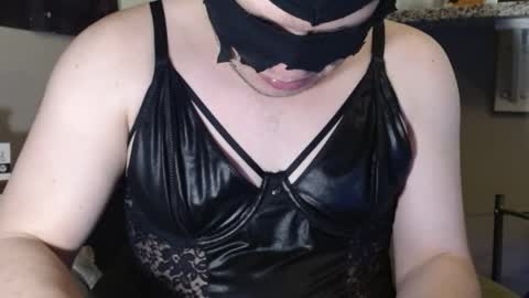 Snapshot of mrgirthygyatt chatting on 10, 4, 2026 mrgirthygyatt online show from 10, 4, 2026