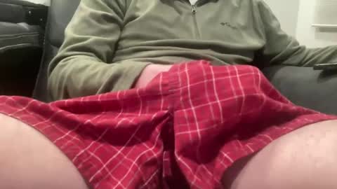 mrgummybear18 online show from 11, 2, 2025