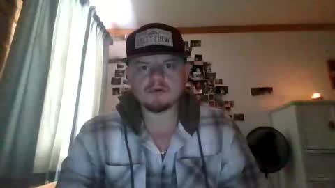 Snapshot of mrhandsome_1 chatting on 8, 2, 2026 mrhandsome_1 online show from 8, 2, 2026