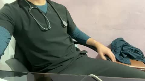 Snapshot of mrheartsoul chatting on 10, 3, 2026 MrHeart online show from 10, 3, 2026