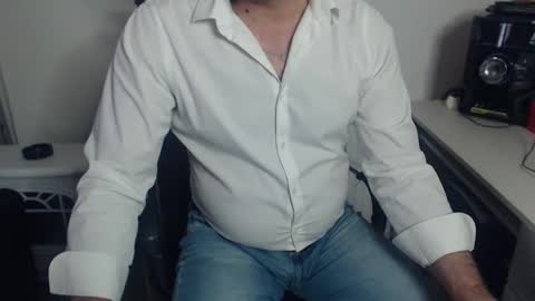 Snapshot of mrhorny_2023 chatting on 15, 1, 2025 Your Mister online show from 15, 1, 2025