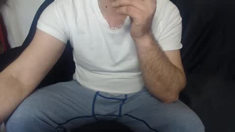 Snapshot of mrhorny_2023 chatting on 27, 1, 2025 Your Mister online show from 27, 1, 2025